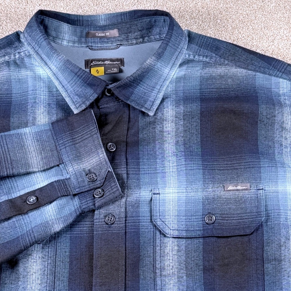 Eddie Bauer Shirt Men TXL Blue Plaid Ombre Polyester Button Down Long Sleeve